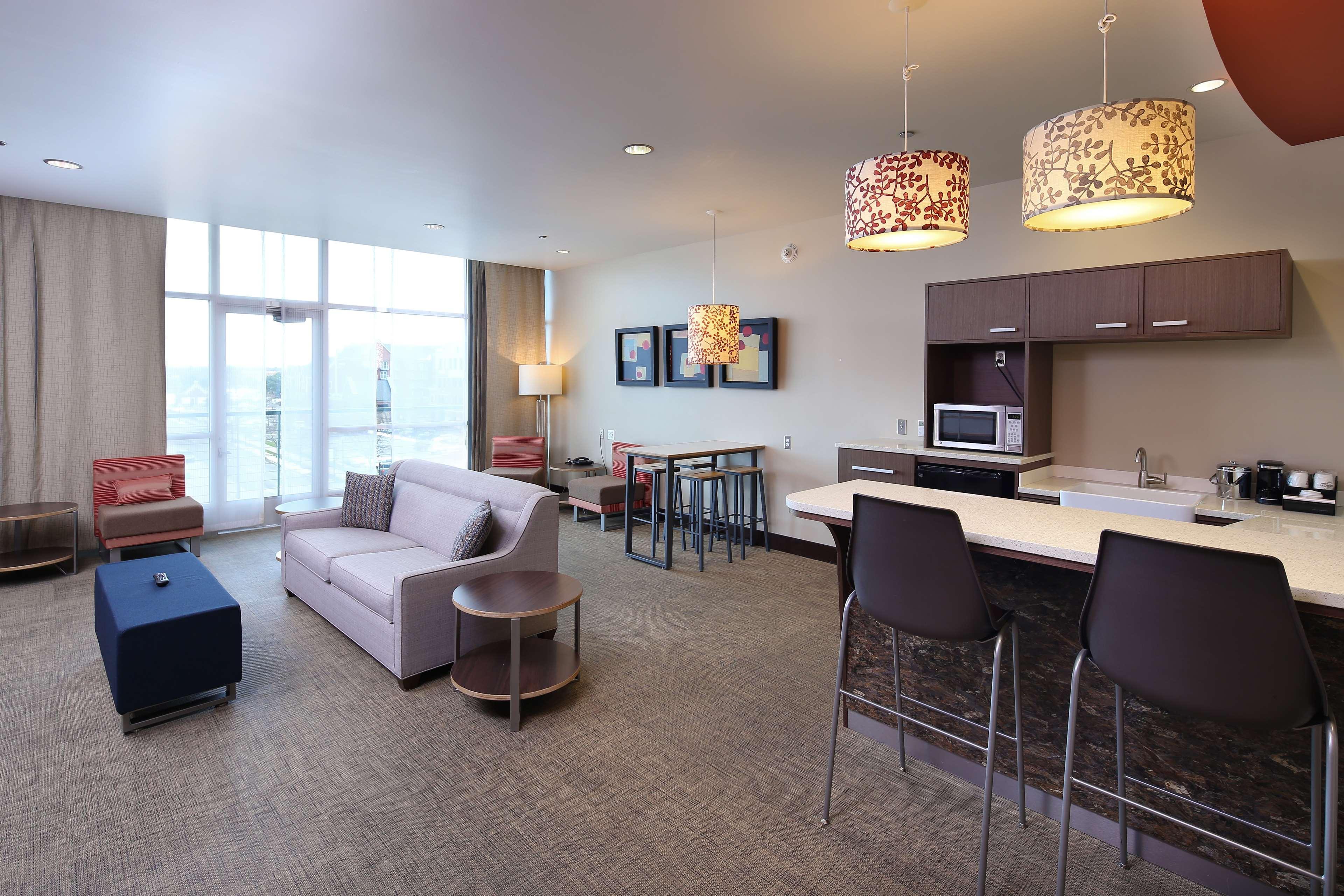 מלון הולנד Tulyp, Tapestry Collection By Hilton מראה חיצוני תמונה
